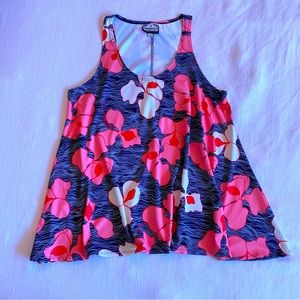 Manuheali’i A-Line Kaylie Tank, Blue/ Red Aloha Hawaiian Island Print, size M